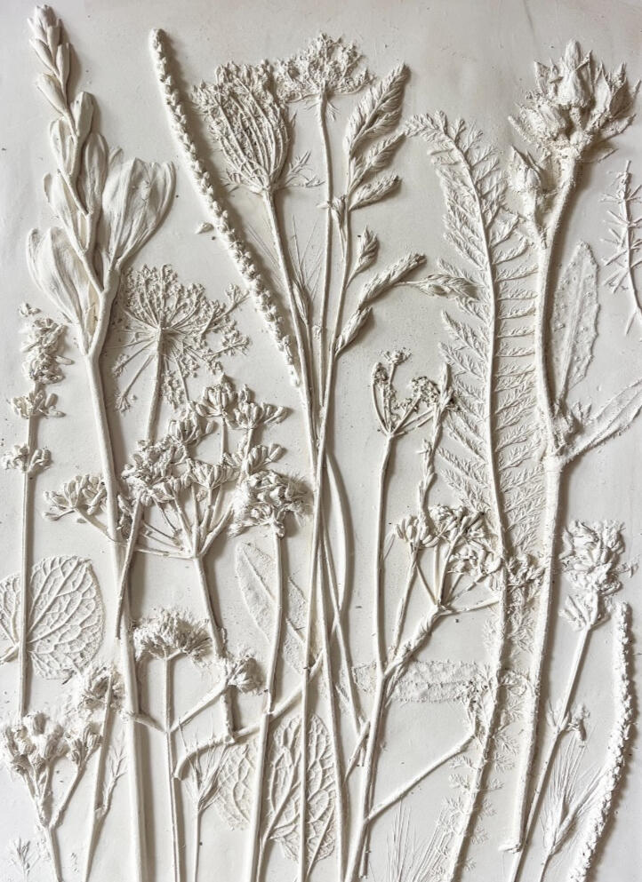 Natural casting - mixed Botanical Casting Studio - Natural white casting of mixed flowers and foliage